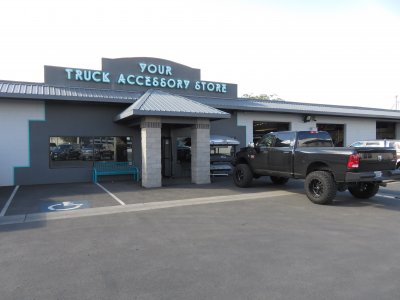 Swipe tolv landdistrikterne Custom Truck Accessories - Reno, Carson City, Sacramento