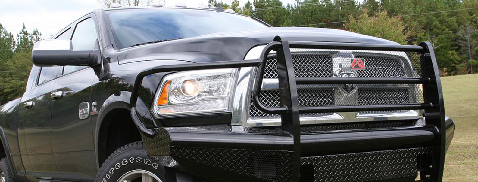 slider1 Custom Truck Accessories