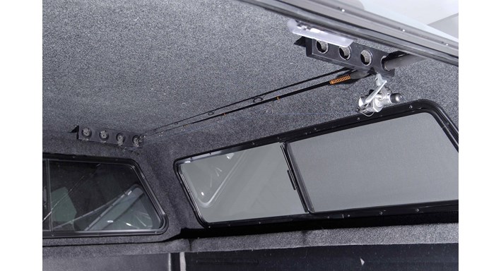snugtop-accessories-rod-holder-02 - Custom Truck Accessories