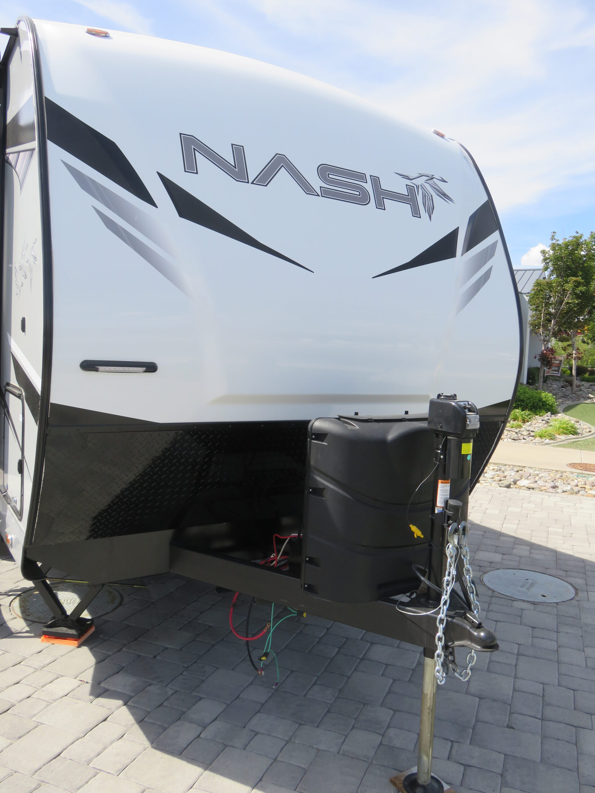 IMG_0107 Custom Truck Accessories