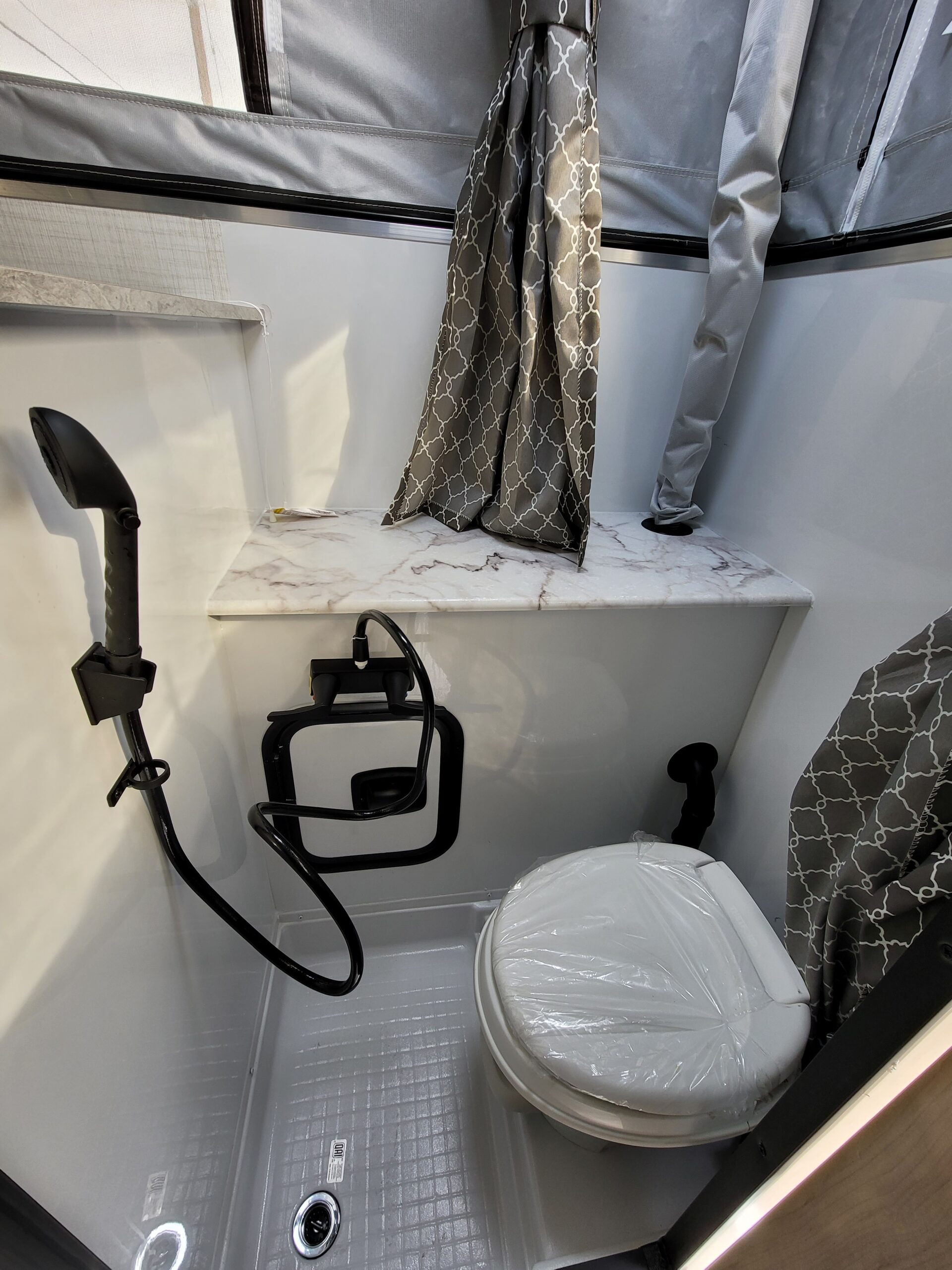 PIC11 Custom Truck Accessories