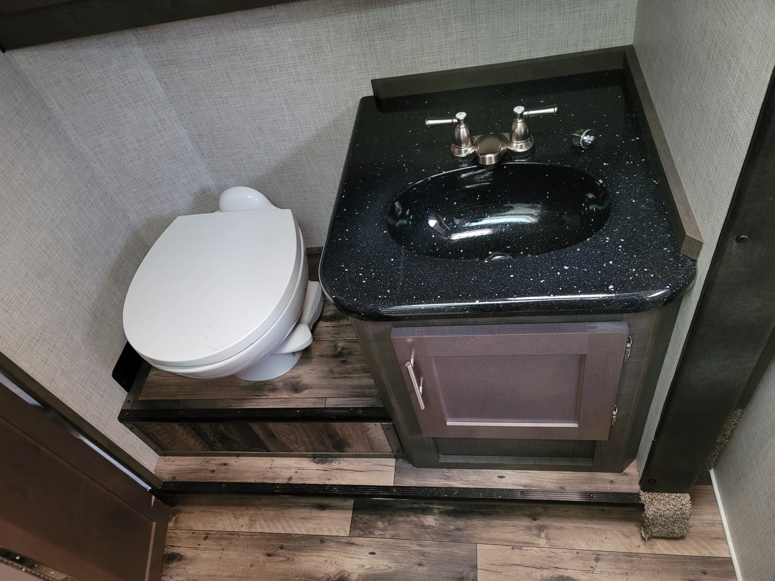 PIC13 Custom Truck Accessories