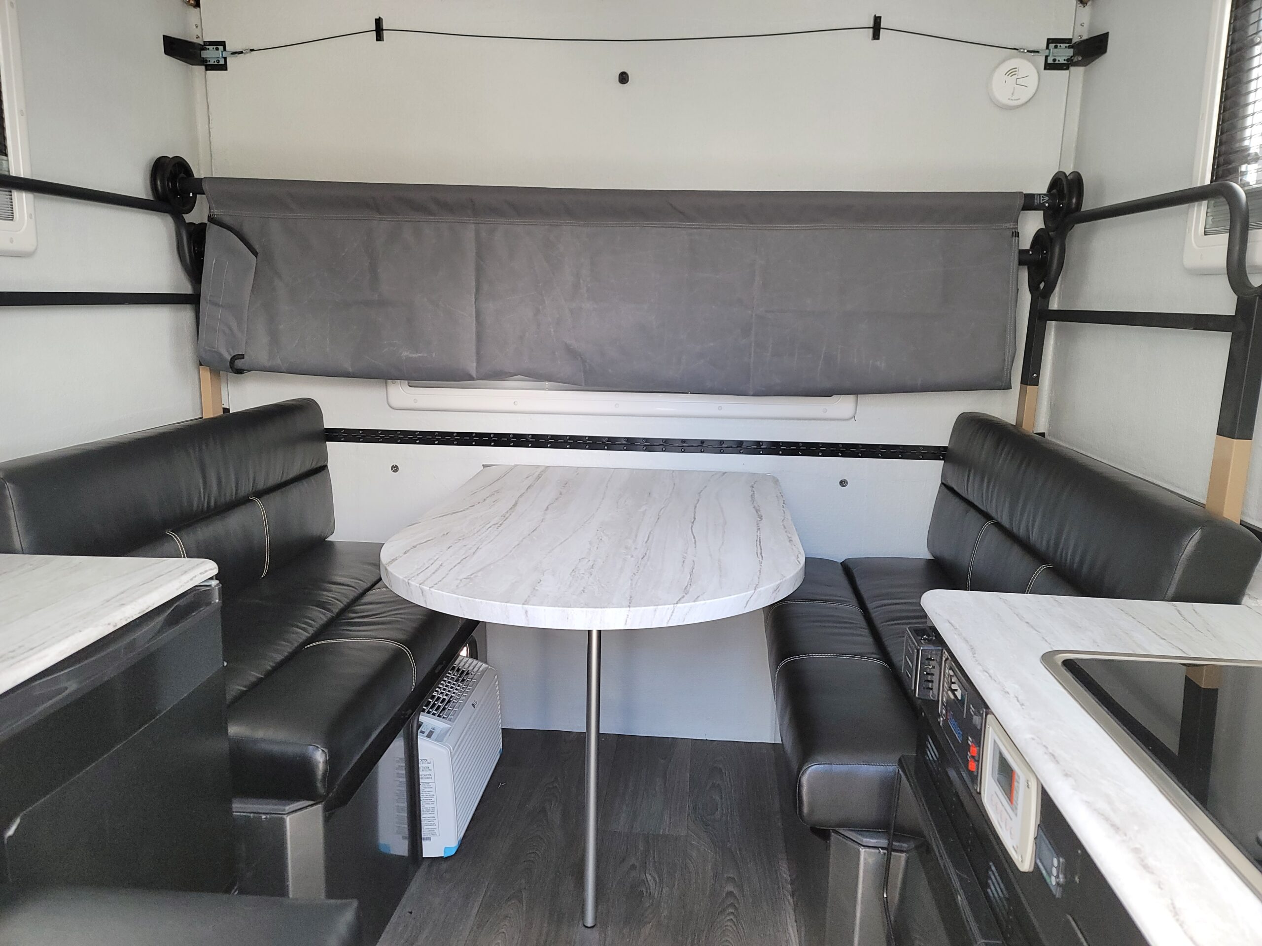 pic25 Custom Truck Accessories