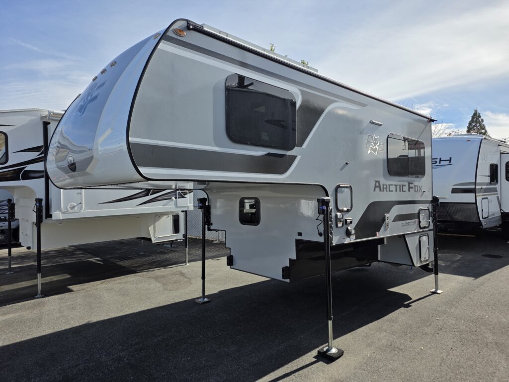 2026 Northwood Arctic Fox 865