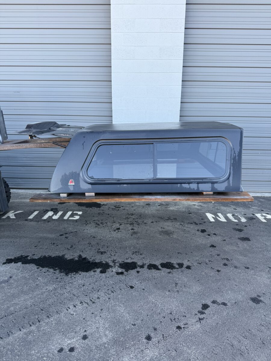 LEER 100XR RXF Textured Black camper shell — Ford F-150