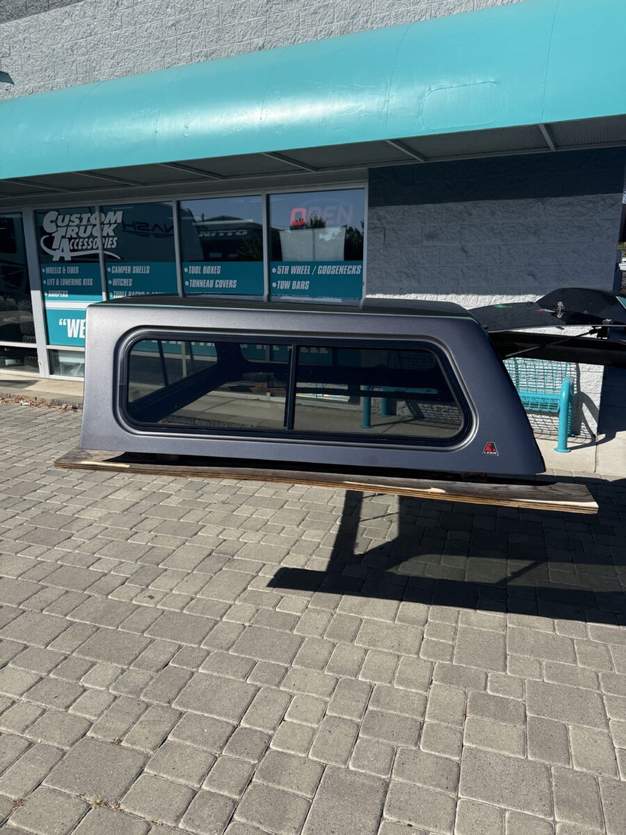 LEER 100XR Silver camper shell — Ford F-150